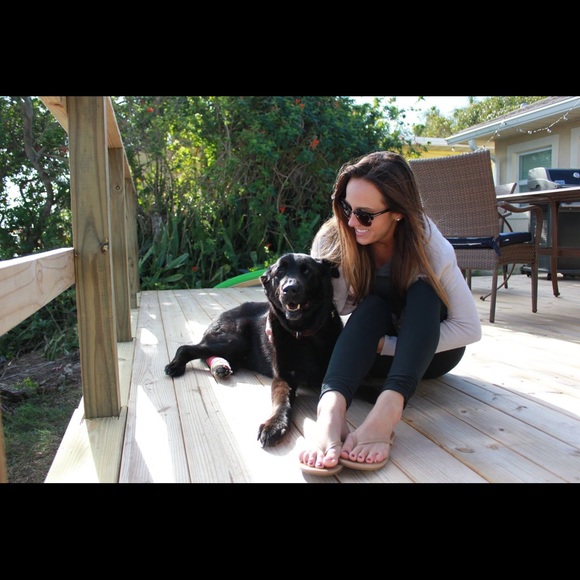 Meet your Posher, Annie - Picture 1 of 1